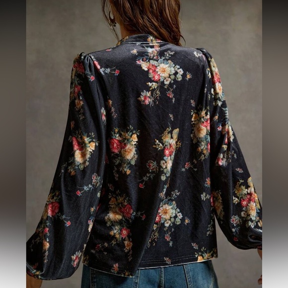 Black Velvet Floral Women's Top - Picture 2 of 4